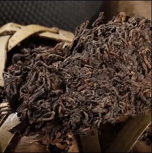 普洱茶怎么分辨古樹茶?