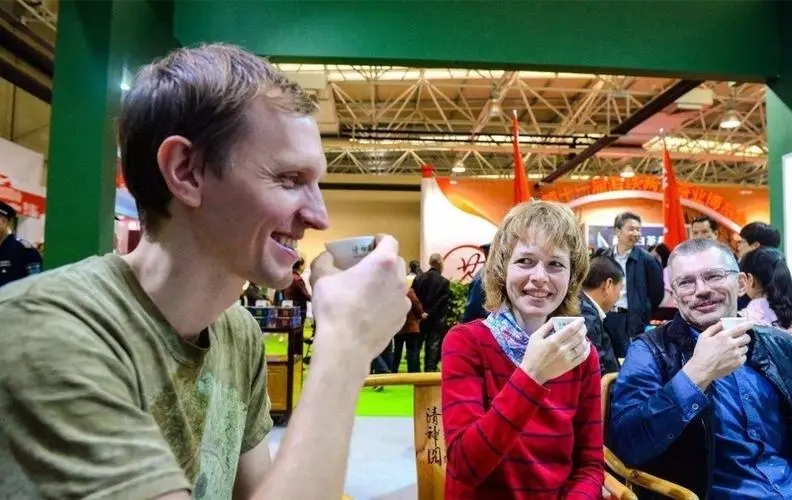 外國(guó)人怎么看中國(guó)普洱茶?