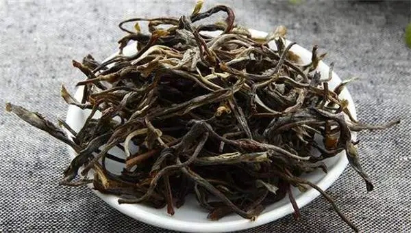 教你如何辨別冰島普洱茶！