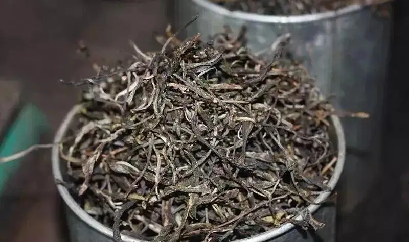 普洱茶中加入茶梗只是為了降低成本？