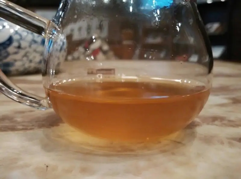 普洱茶湯冷卻后為何會(huì)變渾濁？