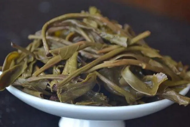 茶梗對普洱茶有什么重要的作用？丨知識
