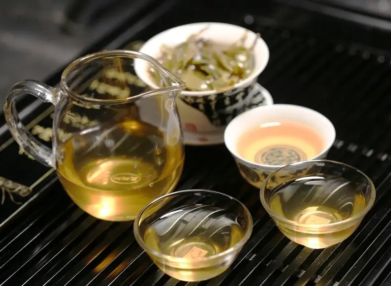 泡茶用什么水？礦泉水，純凈水還是自來水？老中醫(yī)的做法值得參考