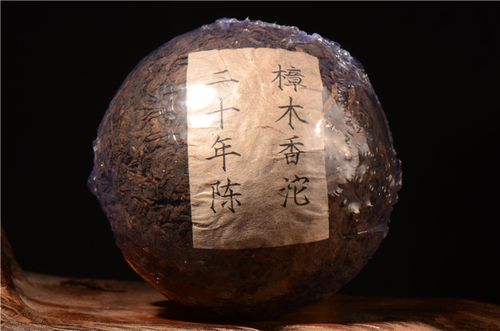 收藏普洱茶，應選擇知名品牌還是小品牌？