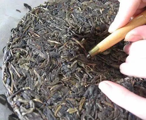 劣質(zhì)普洱茶的常見缺陷，抓住這三個(gè)特征，拒絕劣質(zhì)茶！