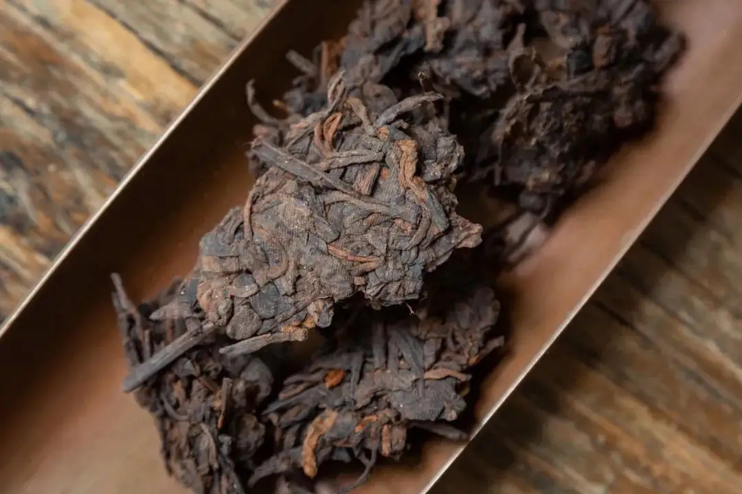 普洱熟茶可轉(zhuǎn)化多久？四個(gè)維度、四個(gè)時(shí)間段，演繹熟普”從女孩到女人”的蛻變