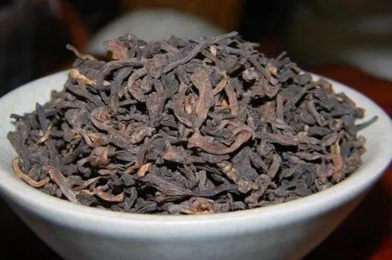 喝普洱，中期茶綜合性價比高