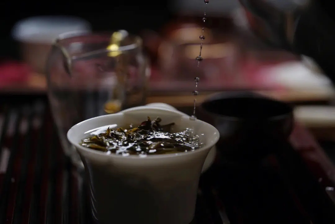 2023年老班章古樹春茶特點？